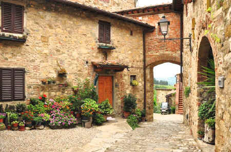 Montefioralle gateway